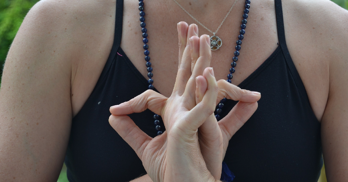 Mudra Heart Sign in lucid dreaming