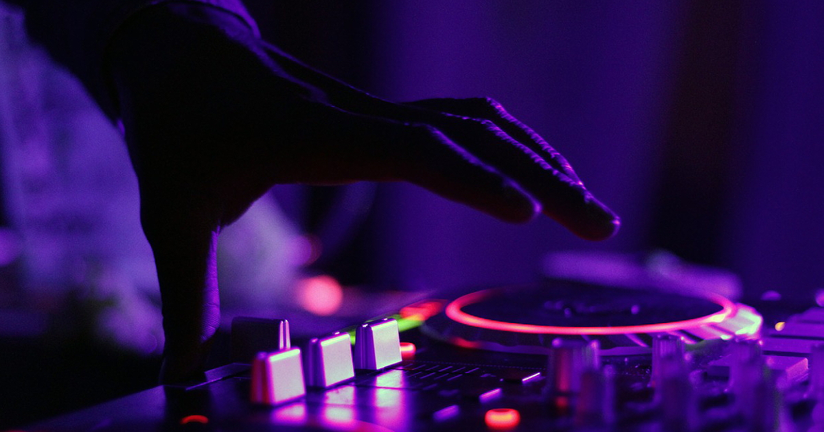 Image by Pexels from Pixabay dj turntable in lucid dreaming