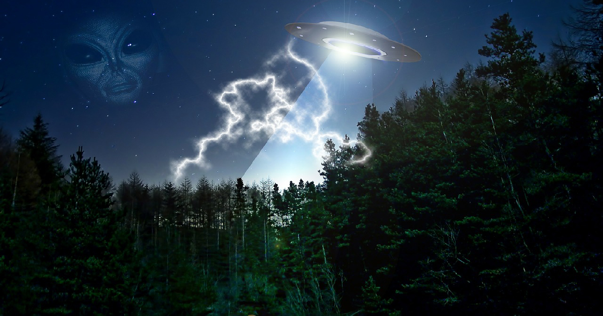 Image by PhotoVision from Pixabay Alien Encounters, Lucid Dreams, and OBEs